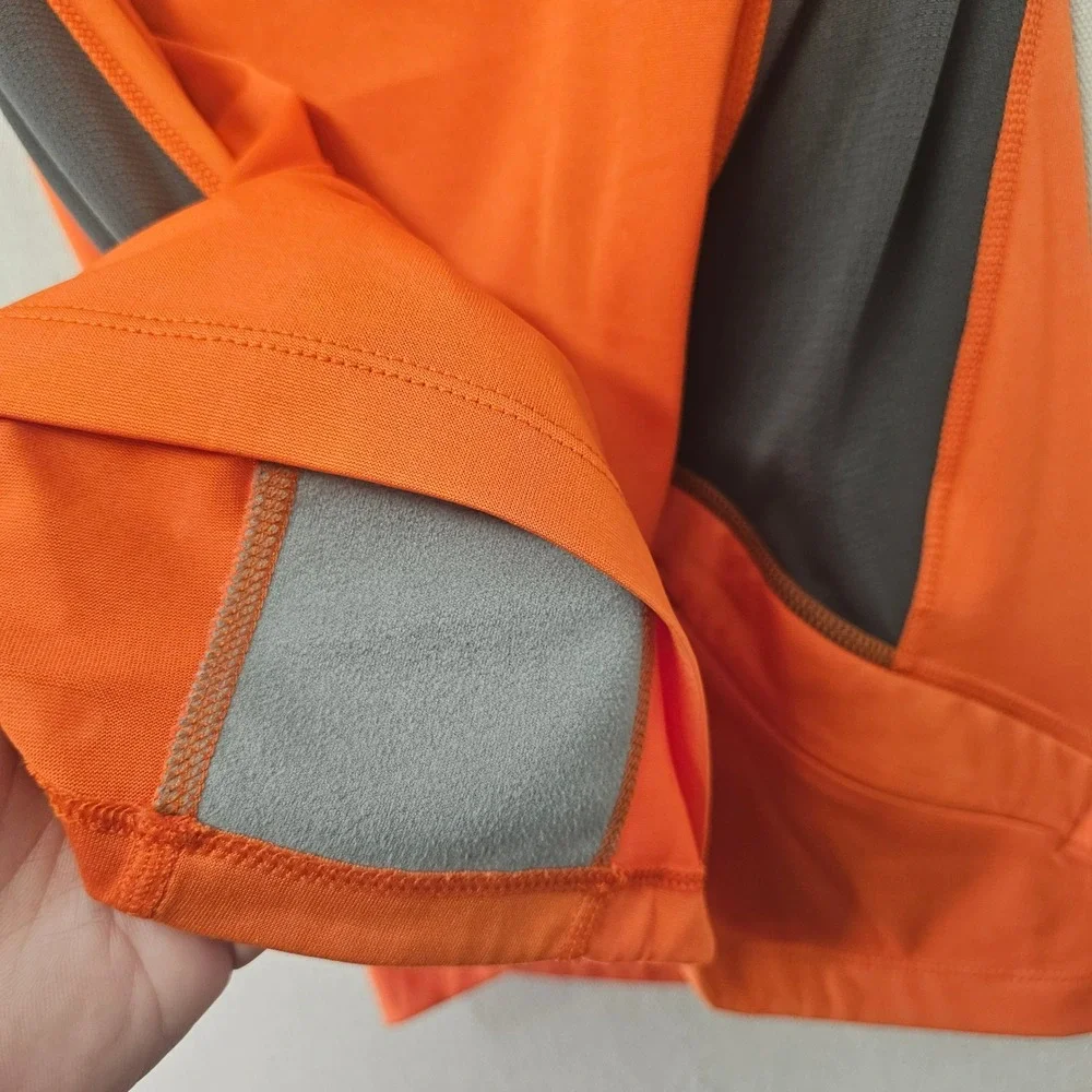 The North Face Men's Large VaporWick Orange Gray V-Neck Performance Shirt Pocket